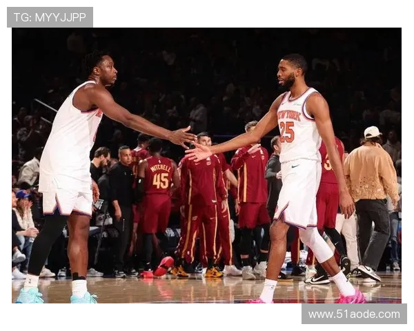 贝恩首秀砍23分 鲍威尔首秀28+9 魔术三人20+险胜热火晋级 贝恩首秀砍23分 鲍威尔首秀28+9 魔术三人20+险胜热火晋级