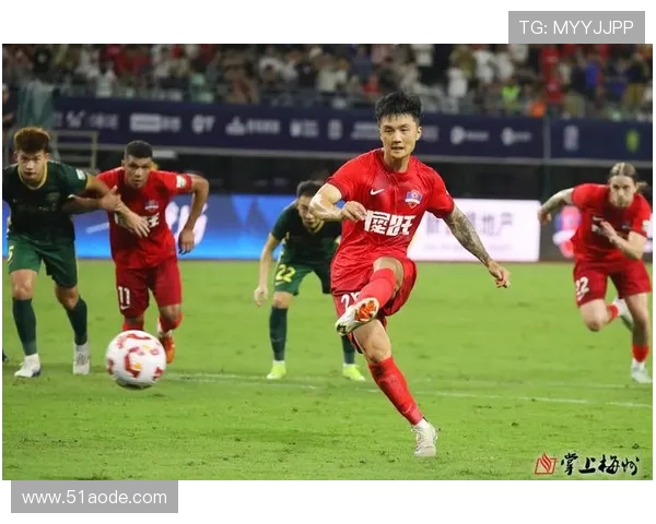 梅州客家主场战平大连英博 杨铭锐毕津浩各自建功激烈对攻战 梅州客家主场战平大连英博 杨铭锐毕津浩各自建功激烈对攻战