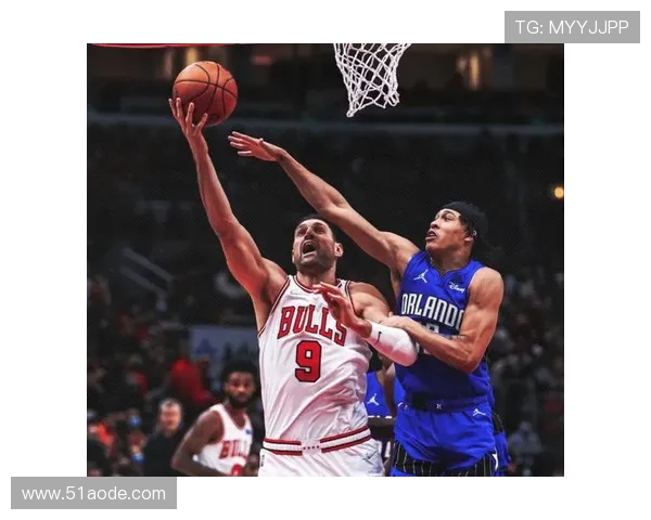 吉迪空砍三双难救主公牛末节崩盘终不敌对手吞下新赛季首败苦涩局