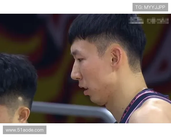 周琦下半场表现不佳被撤下首发末节彻底弃用引发热议